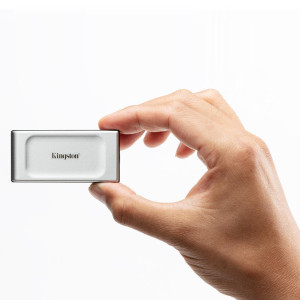 Kingston XS2000 - SSD - 1 TB - externo (portátil) - USB 3.2 Gen 2x2 (USB-C conector)