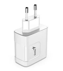 Cargador Genius PD-65AC 65W blanco