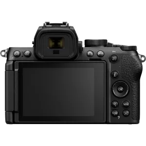 Camara Nikon Z50 II Mirrorless + lente 16-50mm